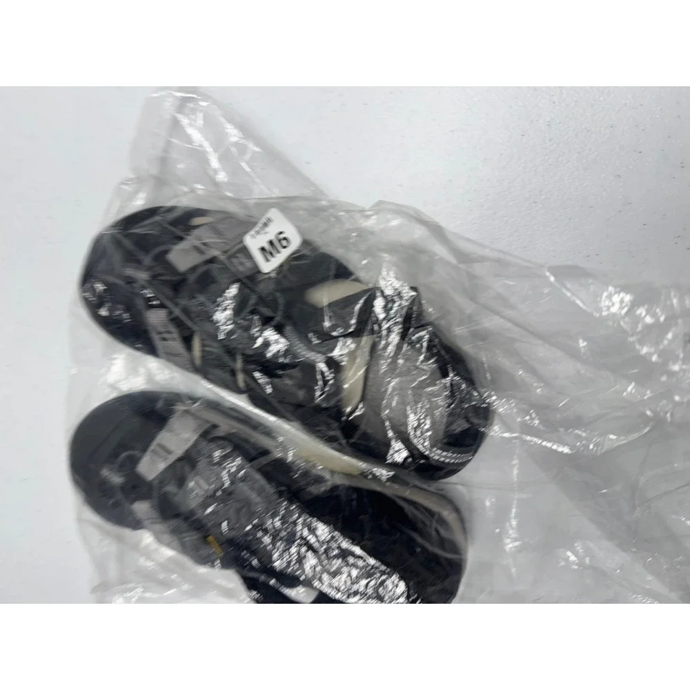 Keen Newport H2 Sandals Mens 6 Black Gray Hiking Water Shoes